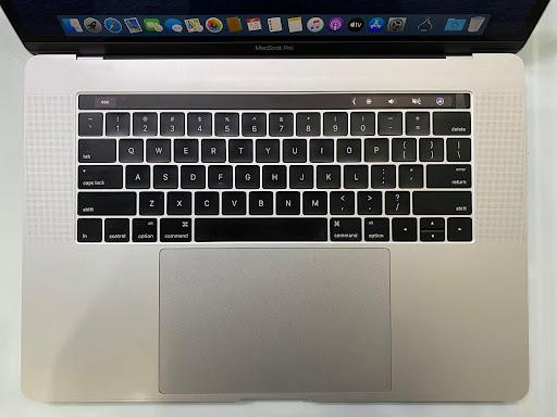 4 cách bật, tắt đèn bàn phím MacBook không phải ai cũng biết